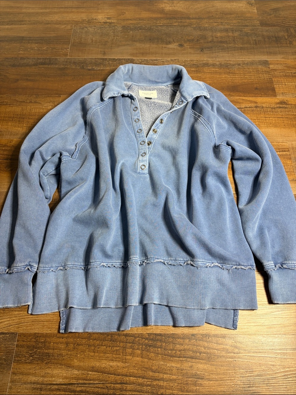 American Eagle Outfitters Vintage Blue Pullover Henley Sweatshirt